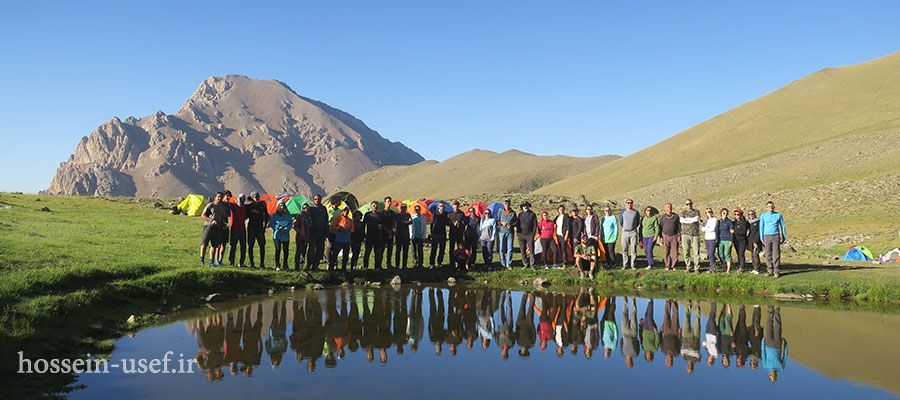 قله آزادکوه